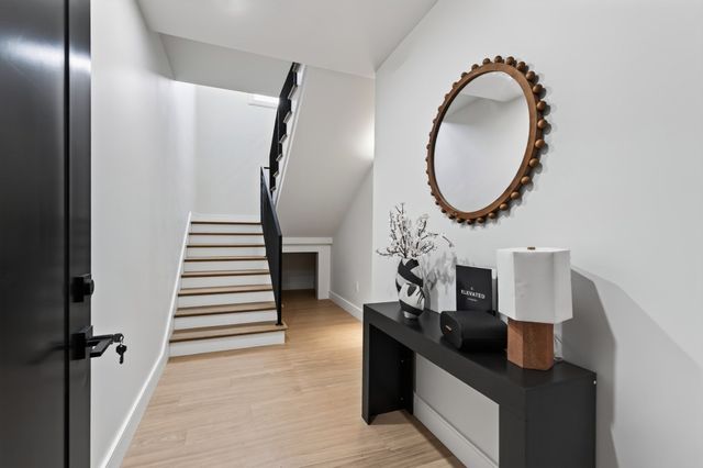 250 Bremen 8, Boston, MA 02128