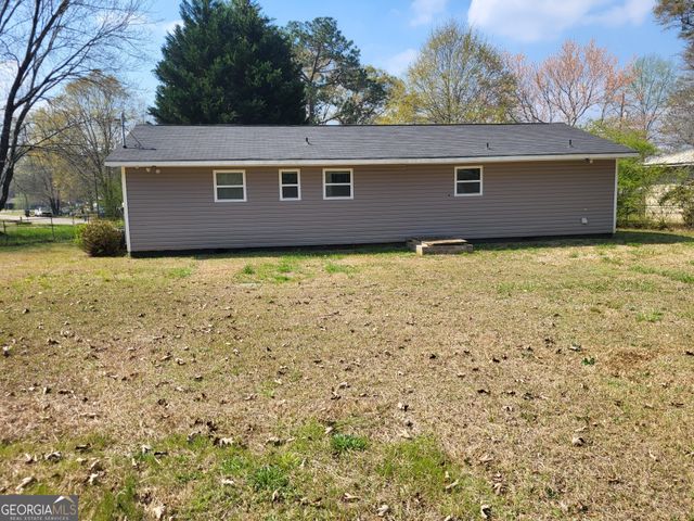 5202 32nd Street SW, Lanett, AL 36863