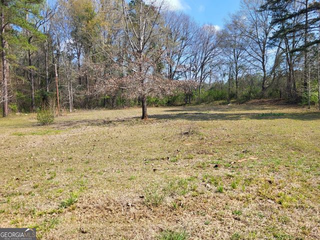 5202 32nd Street SW, Lanett, AL 36863