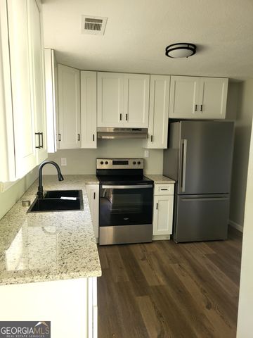 5202 32nd Street SW, Lanett, AL 36863