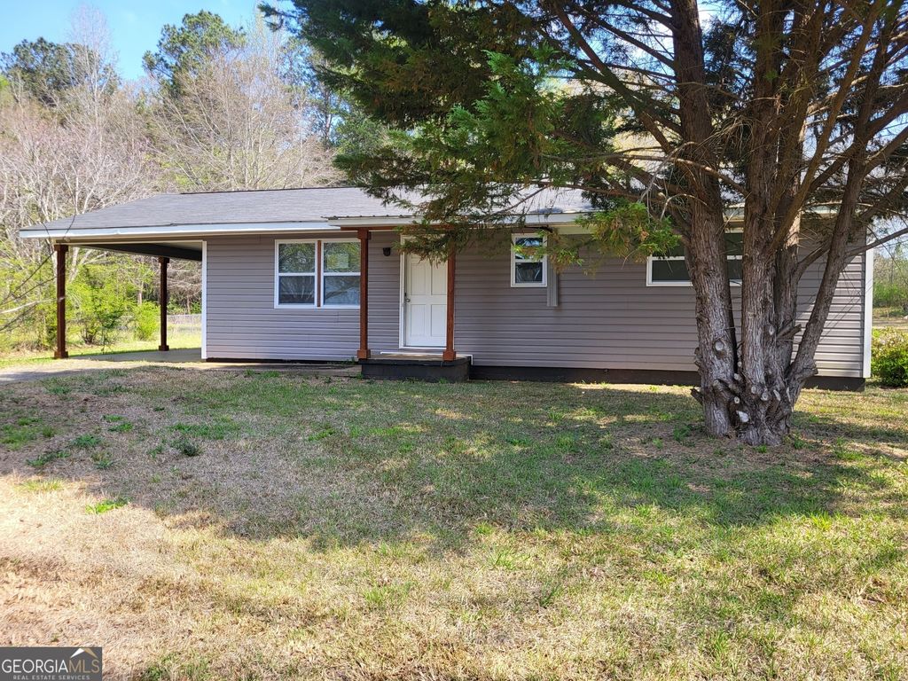 5202 32nd Street SW, Lanett, AL 36863