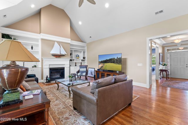 2920 Legends Drive, Southport, NC 28461