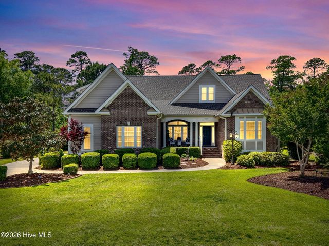 2920 Legends Drive, Southport, NC 28461