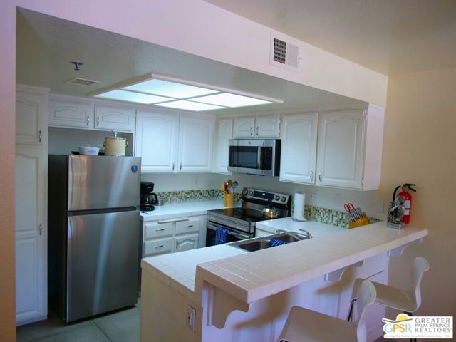 500 E Amado Road 706, Palm Springs, CA 92262