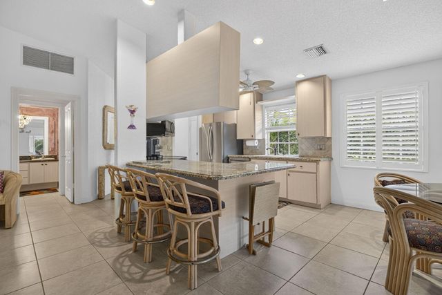 262 BRIER Circle, Jupiter, FL 33458