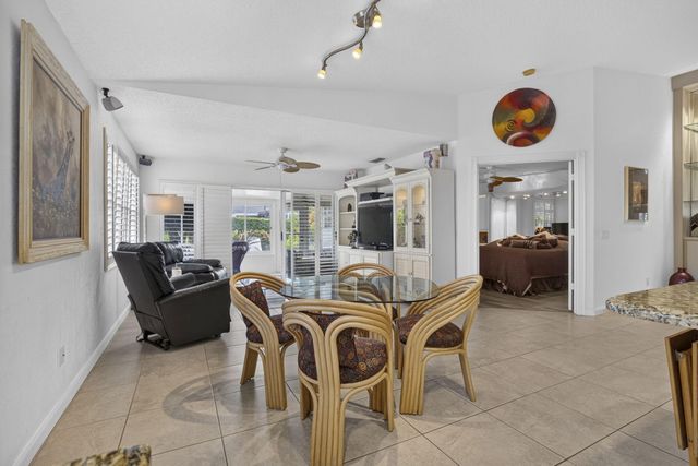 262 BRIER Circle, Jupiter, FL 33458