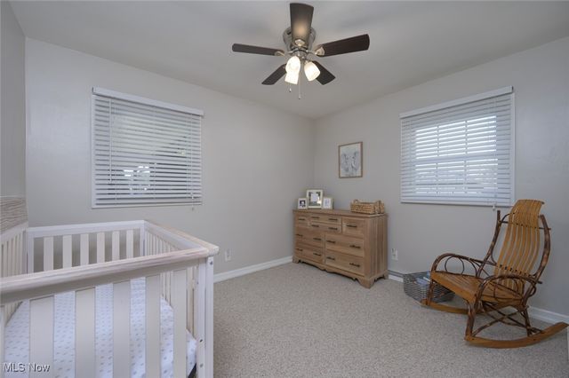 742 Dresden Drive, Hubbard, OH 44425