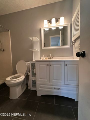 1855 ALBERTA Court N, Middleburg, FL 32068