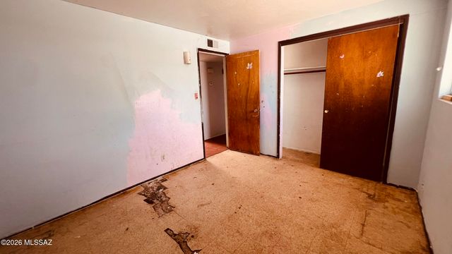 2050 W Amy Drive, Tucson, AZ 85705