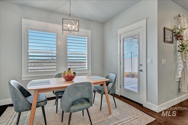 7713 S Wagons West Avenue, Boise, ID 83716