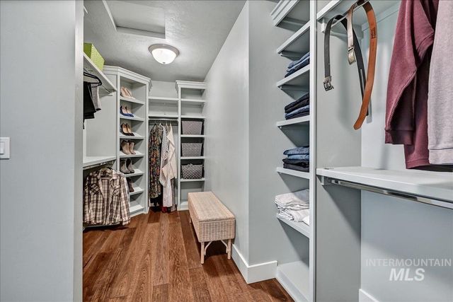 7713 S Wagons West Avenue, Boise, ID 83716