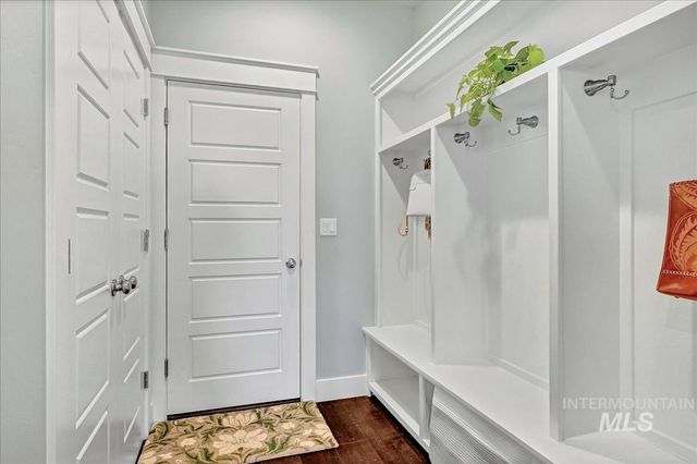 7713 S Wagons West Avenue, Boise, ID 83716