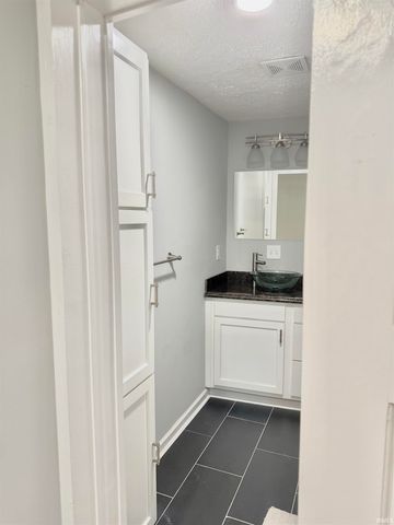 50 Woodlawn Village Drive, Mitchell, IN 47446