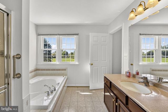35130 PAXSON RD, Round Hill, VA 20141