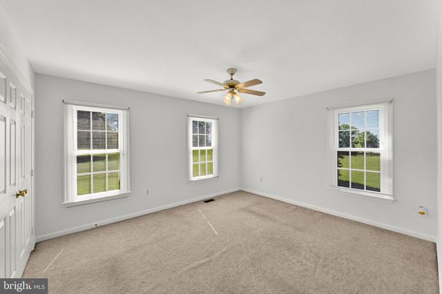 35130 PAXSON RD, Round Hill, VA 20141