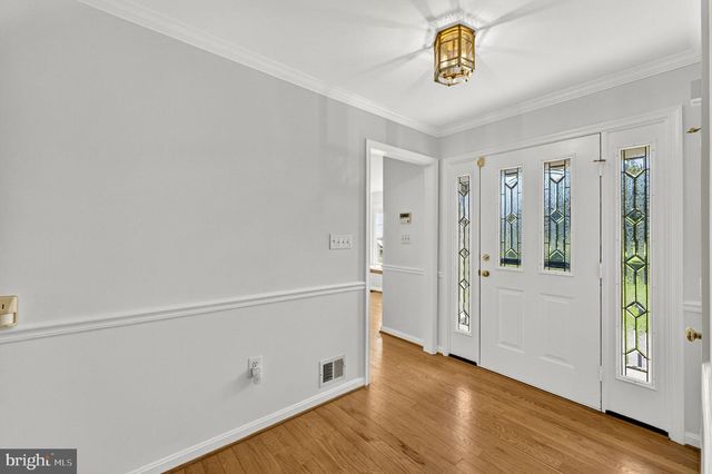 35130 PAXSON RD, Round Hill, VA 20141