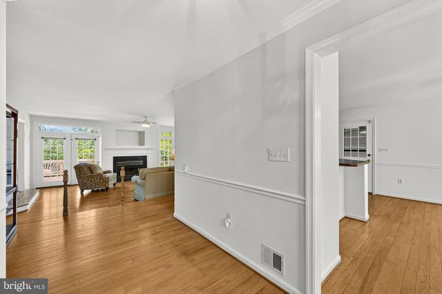 35130 PAXSON RD, Round Hill, VA 20141