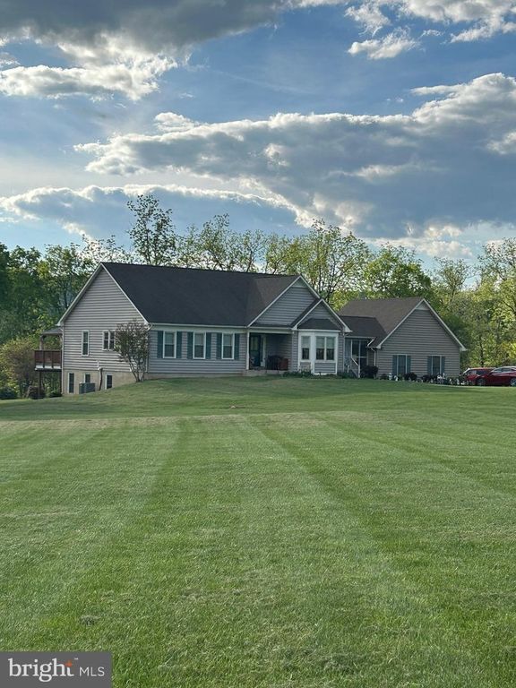 35130 PAXSON RD, Round Hill, VA 20141