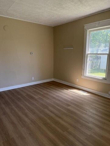 1117 W State Street, Springfield, MO 65806