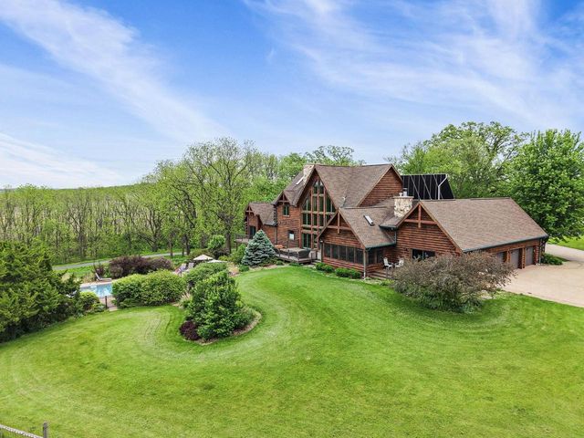 1440 County Hwy JG Road, Mount Horeb, WI 53572