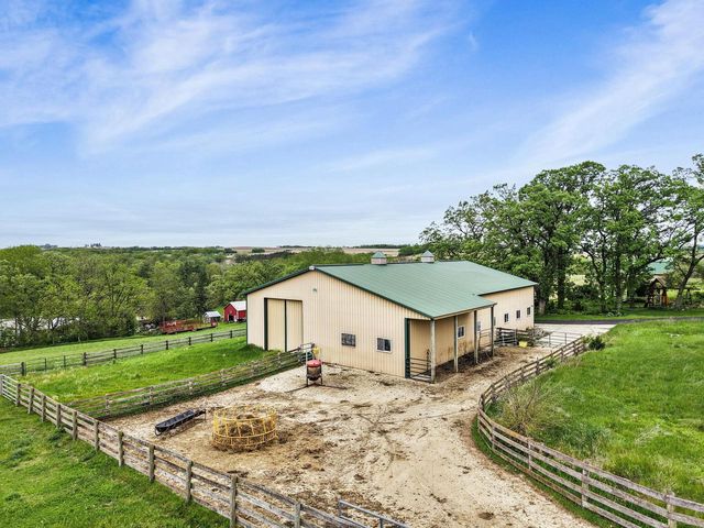 1440 County Hwy JG Road, Mount Horeb, WI 53572