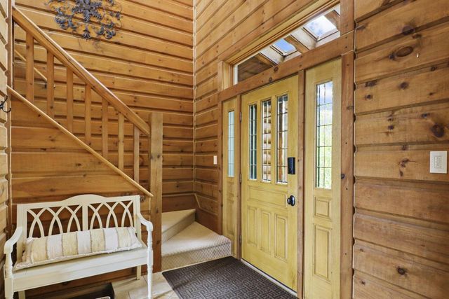 1440 County Hwy JG Road, Mount Horeb, WI 53572