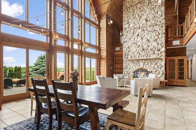 1440 County Hwy JG Road, Mount Horeb, WI 53572
