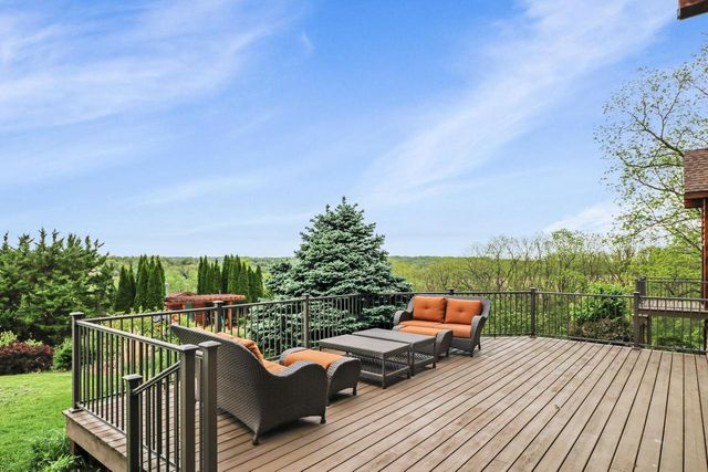 1440 County Hwy JG Road, Mount Horeb, WI 53572