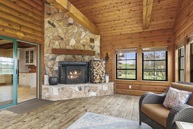 1440 County Hwy JG Road, Mount Horeb, WI 53572