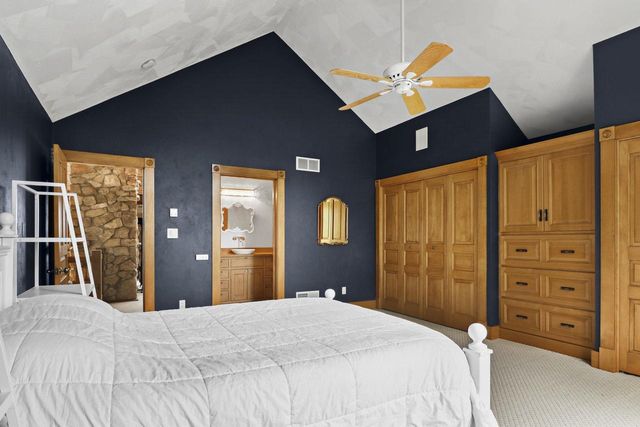 1440 County Hwy JG Road, Mount Horeb, WI 53572