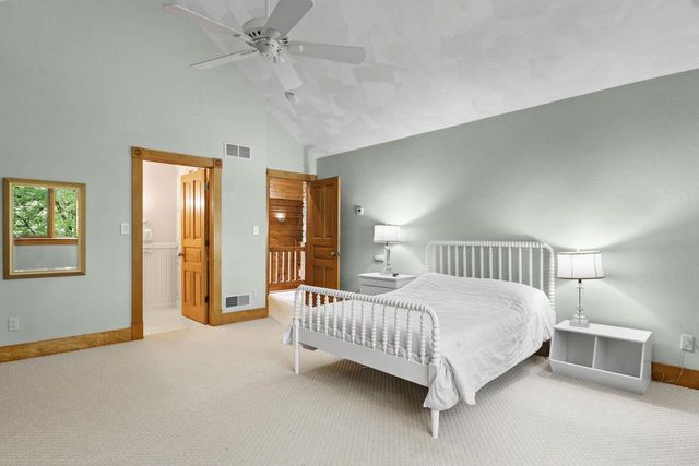 1440 County Hwy JG Road, Mount Horeb, WI 53572