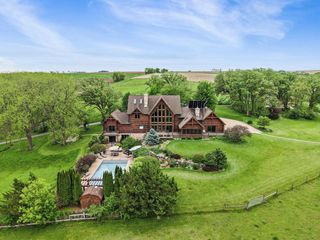 1440 County Hwy JG Road, Mount Horeb, WI 53572