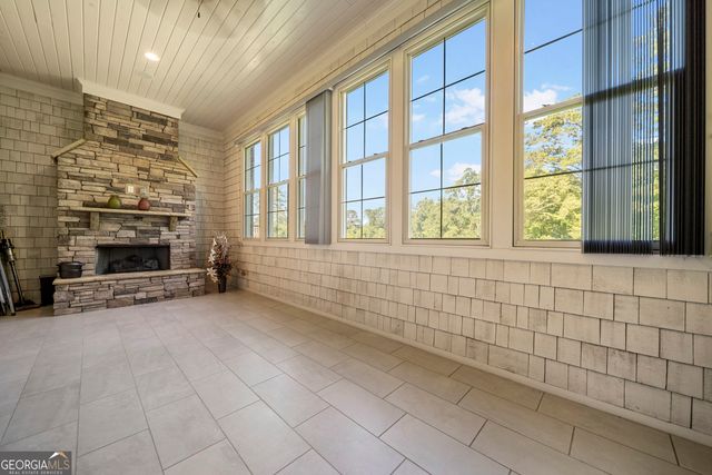 5960 Overlook Club Circle, Suwanee, GA 30024