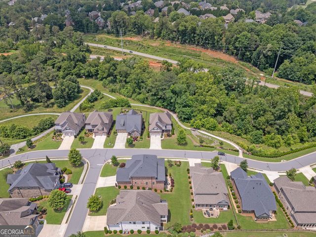 5960 Overlook Club Circle, Suwanee, GA 30024