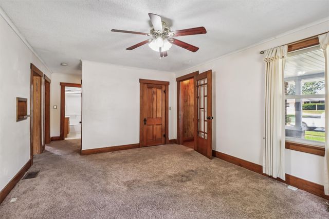 418 N 15th Street, Adel, IA 50003