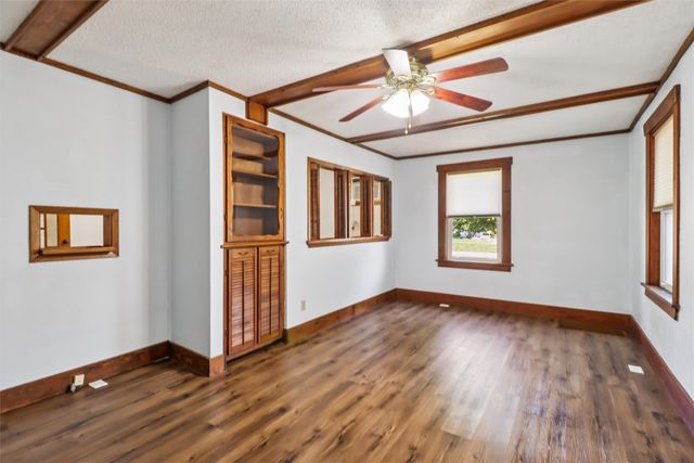 418 N 15th Street, Adel, IA 50003