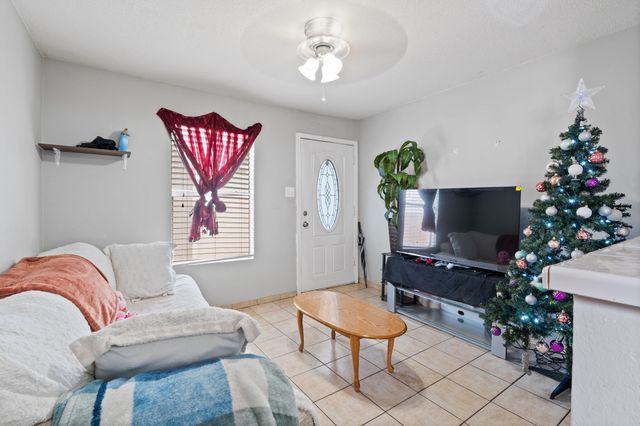 1716 5th Avenue, Fort Worth, TX 76110
