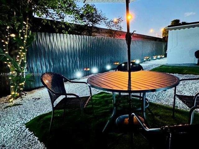 610 NW 111th St 1, Miami, FL 33168