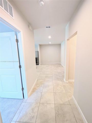 285 Raspberry Road 0, Fort Pierce, FL 34981