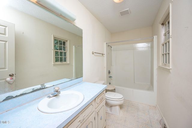 4411 Rhew Drive, Durham, NC 27704