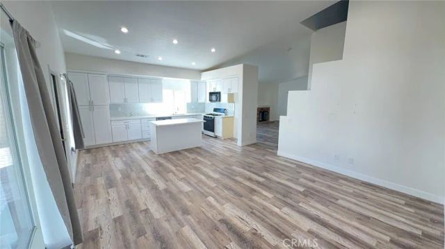 32440 Samuel Avenue, Lake Elsinore, CA 92530