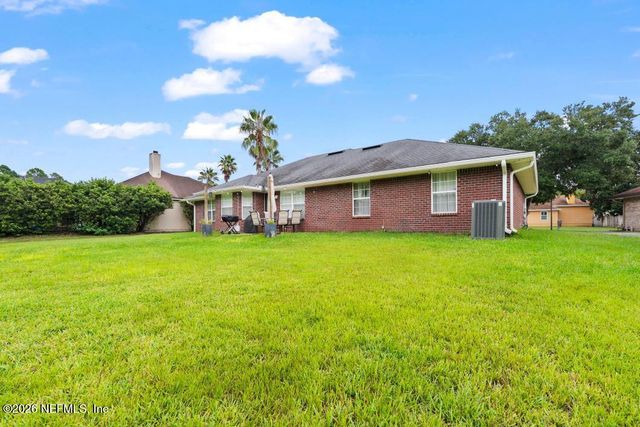 5587 BRISTOL BAY Lane N, Jacksonville, FL 32244