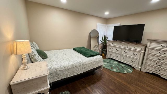 155 Forest Ave, Hudson, MA 01749