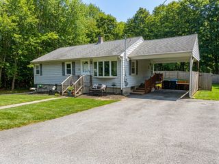 155 Forest Ave, Hudson, MA 01749