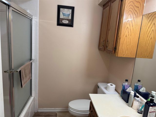 108 Meadow Drive, Bellville, TX 77418