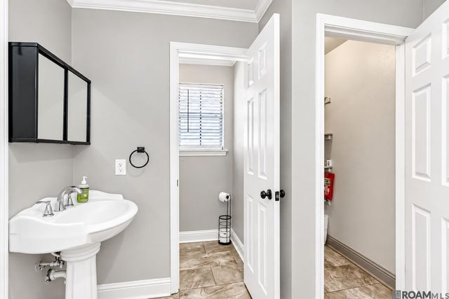 2674 W Highmeadow Ct, Baton Rouge, LA 70816
