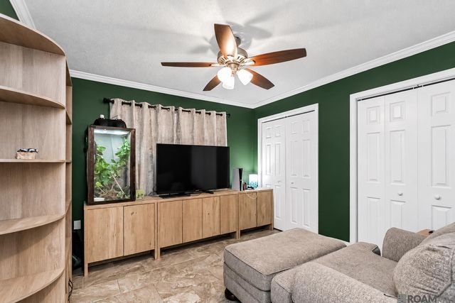 2674 W Highmeadow Ct, Baton Rouge, LA 70816