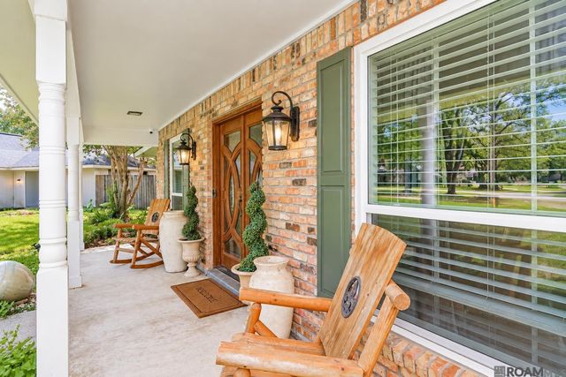 2674 W Highmeadow Ct, Baton Rouge, LA 70816