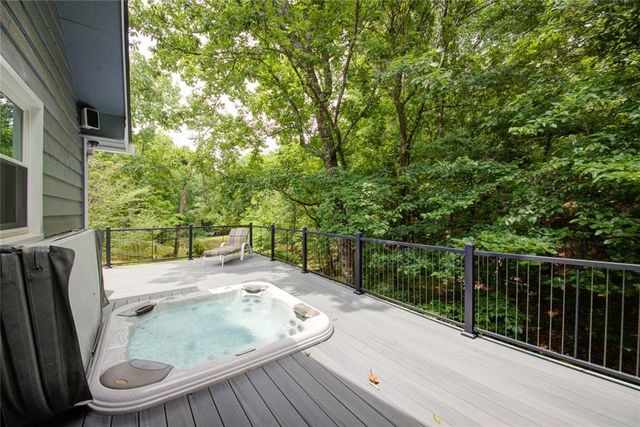 7480 Shadburn Ferry Road, Cumming, GA 30041