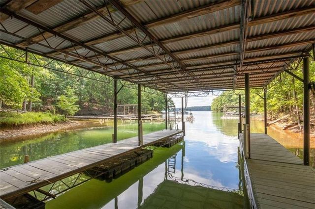 7480 Shadburn Ferry Road, Cumming, GA 30041